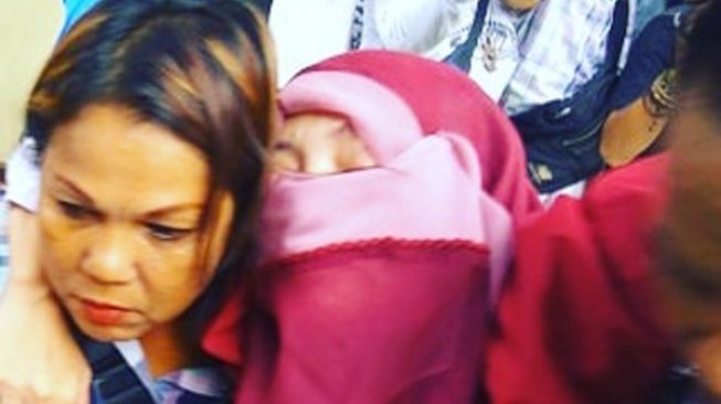 Dosen USU yang Hina Korban Bom Surabaya Pingsan Saat Di Periksa Polisi