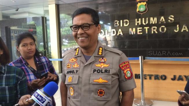 polisi-selidiki-spanduk--jkw-bersama-pki--di-tanah-abang