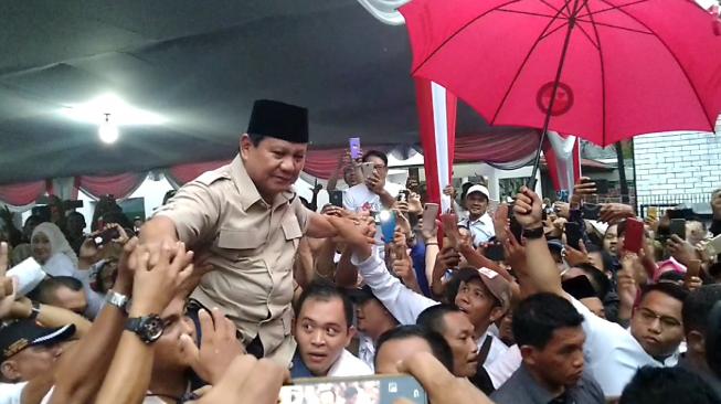Prabowo Sebut Mobil Mewah Elite Politik Hasil Nyolong Duit Rakyat