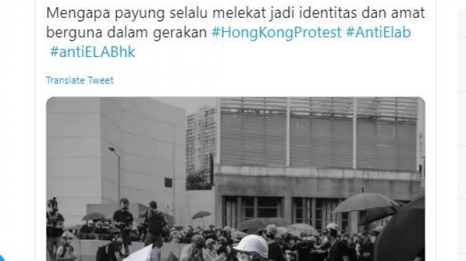 taktik-demonstran-hong-kong-cara-redam-gas-air-mata-pakai-payung-dan-raket