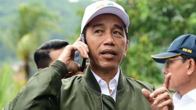 jokowi-telepon-kapolri-banyak-sopir-kontainer-dipalak-preman-tolong-diselesaikan