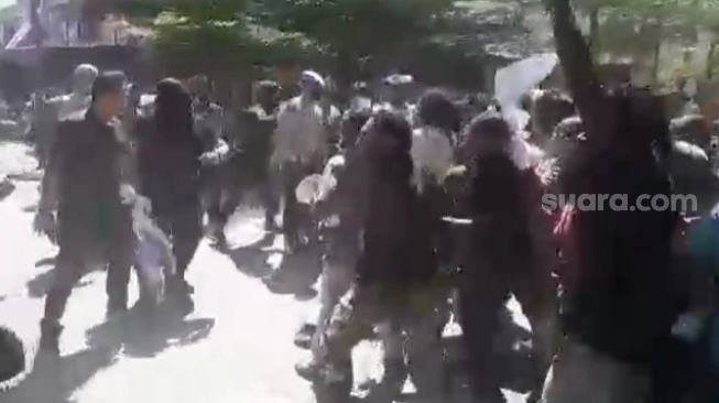 Mahasiswa Asal Papua Diserang Saat Unjuk Rasa di Makassar, 6 Orang Terluka