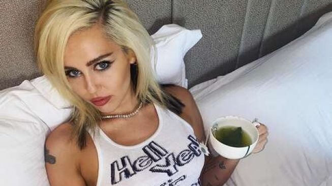 7 Seleb Hollywood Dilarang ke Tiongkok, Gigi Hadid Dinilai Lakukan Rasis