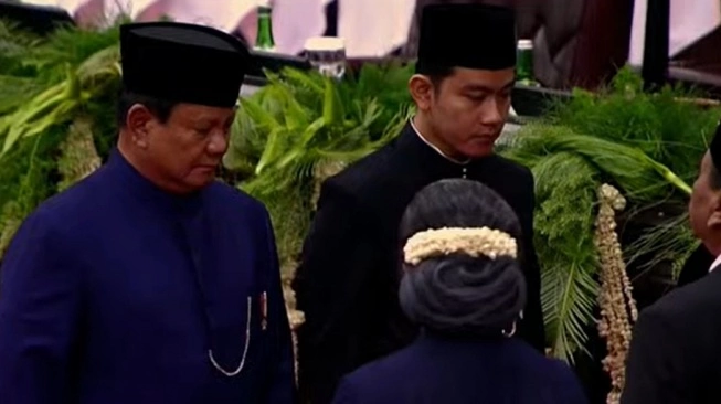akbar-faizal-beri-selamat-ke-prabowo-tapi-ogah-ke-gibran-dia-jauh-dari-layak