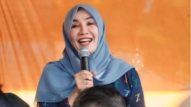 24 Koleksi Mobil Ita Triwibawati, CaBup Nganjuk yg Usul Inovasi 'Padi Jadi Beras