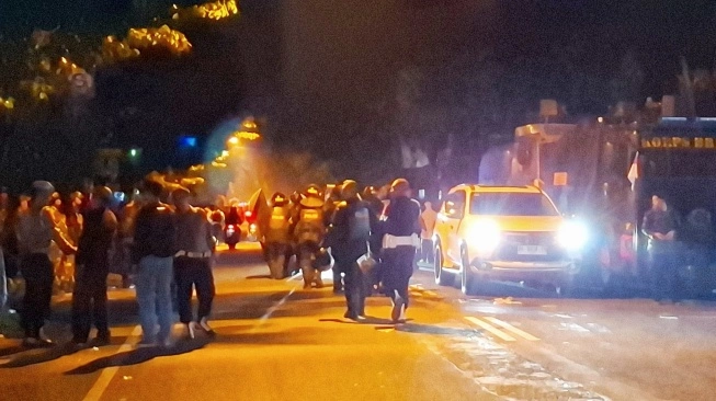 Polisi Makassar Tembak Mahasiswa Papua Yang Memperingati HUT Papua Merdeka