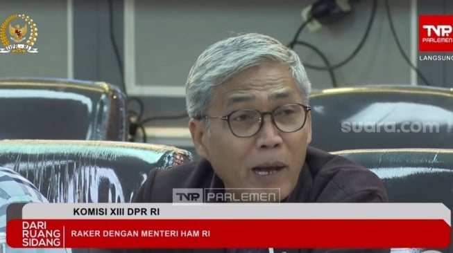 Ungkap 'Dosa' TNI-Polri, Legislator PKB: Pelanggaran HAM Dibiayai APBN?