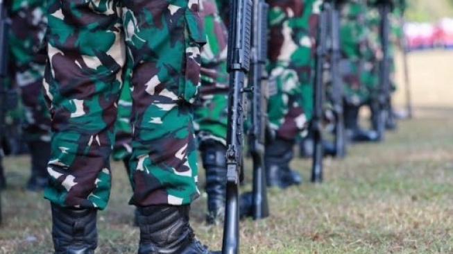 Soroti Isu LGBT di TNI, Analis Tegas: Hilangkan Praktik Mandi Bersama di Satuan