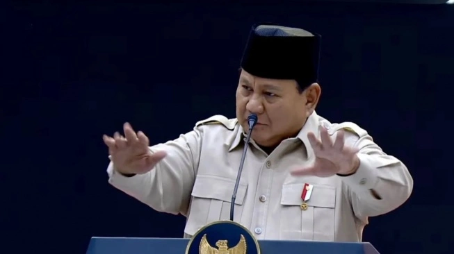 Rakyat Ditikam, Prabowo Nyatakan Perang Lawan Mafia Beras yang Rugikan Rp100 Triliun