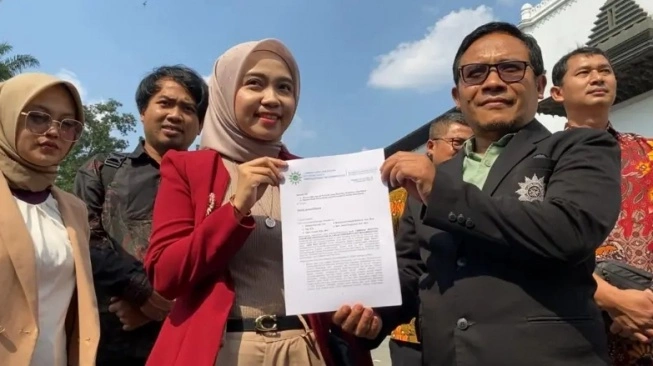 Sadis! Aktivis Diancam Disiksa Usai Kritik Dedi Mulyadi, Fotonya Dipajang Diskominfo