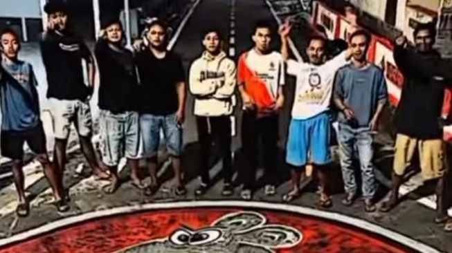 Mural One Piece Dilarang, Pemuda Karanganyar Balas Menohok dengan Gambar Tikus