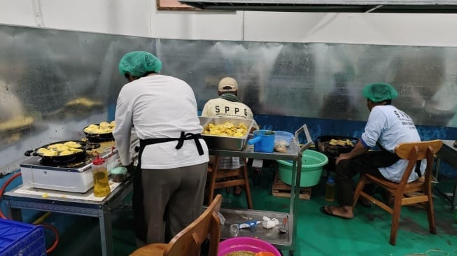 Maraknya Kasus Keracunan MBG, Cak Imin Tegaskan Tak Akan Dihentikan!