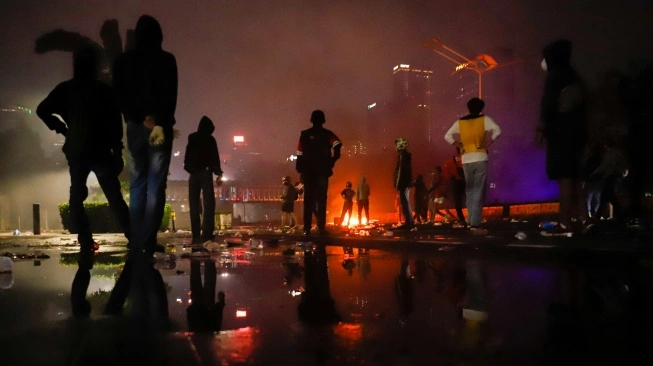 Guru Gembul: Kerusuhan bagian Skenario Menuju Darurat Militer?