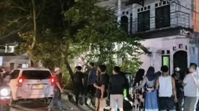 Sahroni Ditemukan Tewas, Dikubur Bersama 4 Anggota Keluarganya di Belakang Rumah