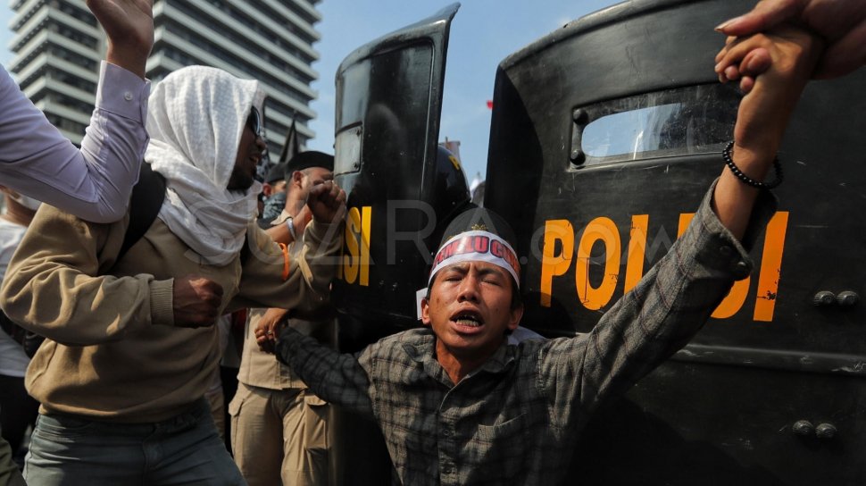 Penampakan Massa Demo 'Lawan Pemilu Curang' di Bawaslu