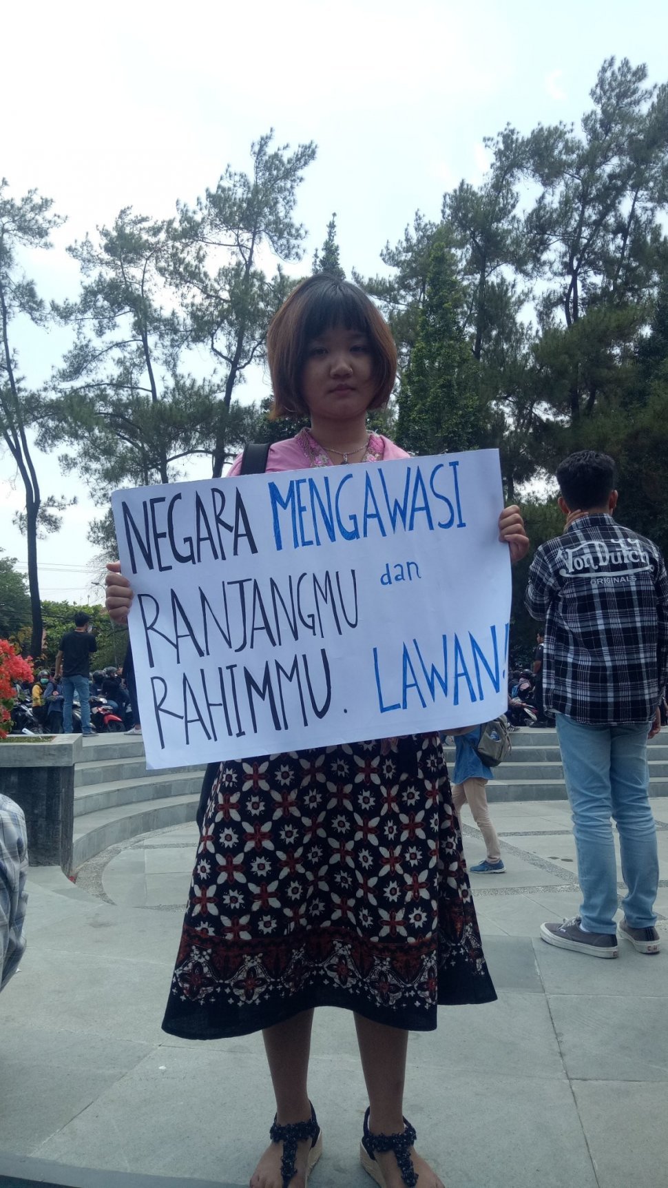 Ini Dia Aksi Para Sista Dalam Gejayan Memanggil