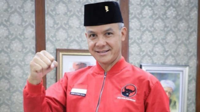 ganjar-pranowo-dipuji-stafsus-wapres-berhasil-tangani-konflik-bendungan-bener