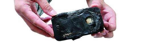 &#91;HOROR&#93; iPhone berasap dan membakar pantat seorang siswi