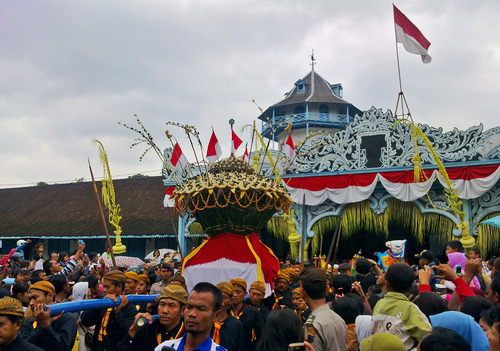 Mengapa Kita Memperingati Maulid Nabi Muhammad SAW?