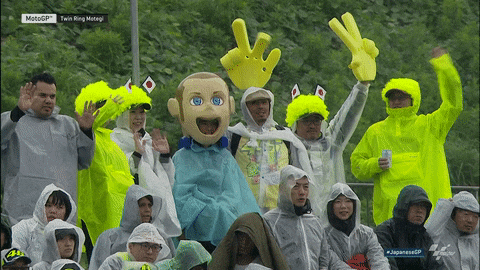 valentino-rossi-hadir-di-motogp-mandalika