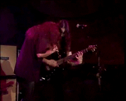 6-lagu-rock-terkenal-dengan-nada-keyboardnya-yang-ikonis