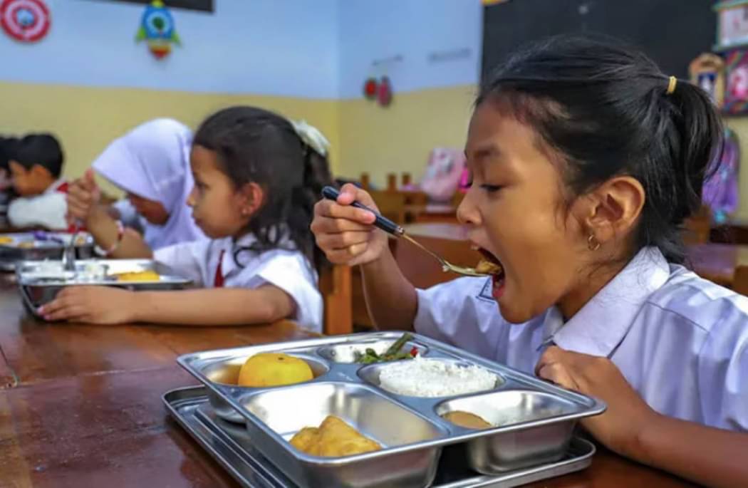 Distribusi Makan Bergizi Libatkan TNI, ICW: Harus Ada Pemisahan Sipil dan Militer