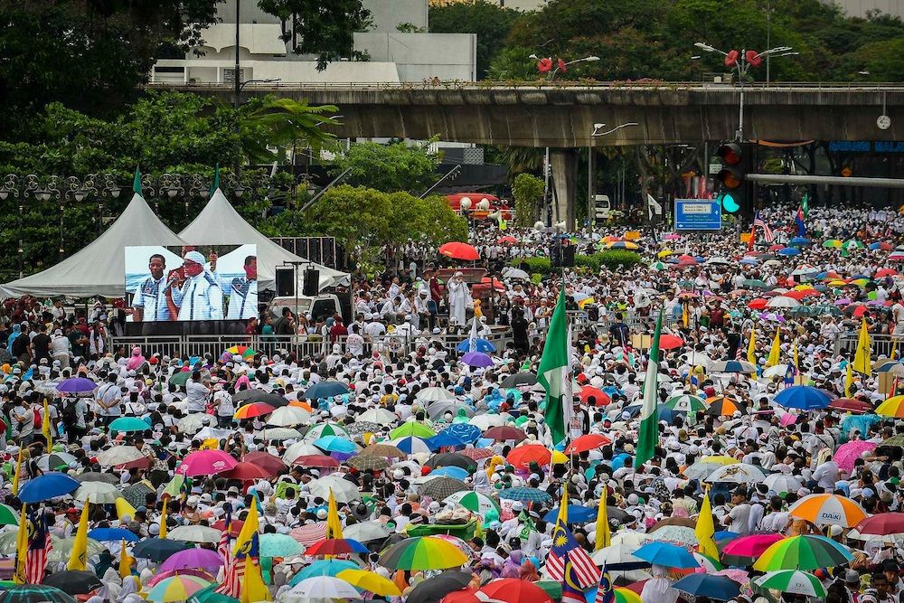 non-malays-should-be-thankful-muslims-let-them-stay-says-hadi