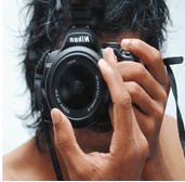 TIPS MEMEGANG KAMERA DENGAN BENAR