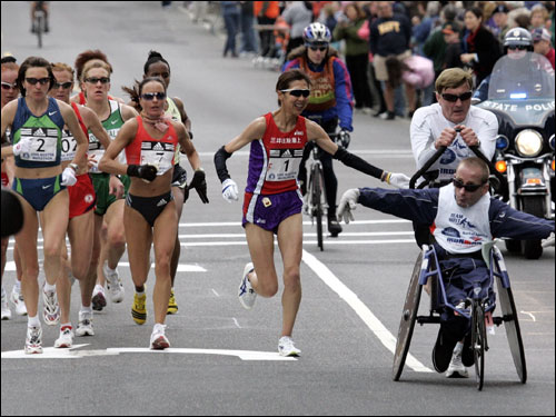 Pasangan Ayah dan Anak yang Menjadi Inspirasi &quot;Dick Hoyt-Rick Hoyt&quot; 