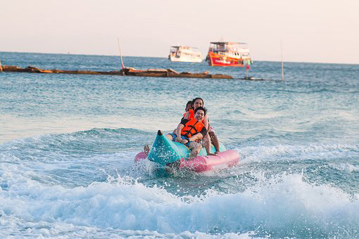 Top 10 Affordable Water Sports in Goa