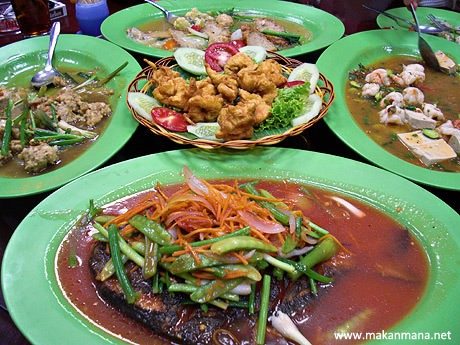 Rekomendasi Street Food Kota Palembang