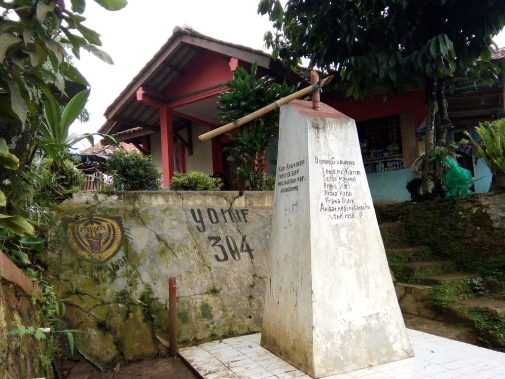 Digorok Gerombolan: Kesaksian Penyintas Kekejaman DI/TII di Bandung