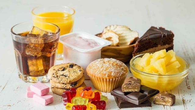 🍔🥤 Kamu Tim Yang Mana? Makanan atau Minuman yang Lebih Penting Buat Hidupmu? 🥤🍔