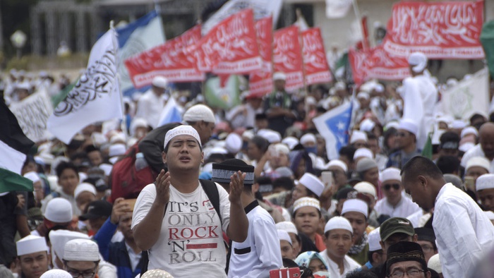 Sistem di Balik Pengumpulan Nasi Kotak Reuni 212