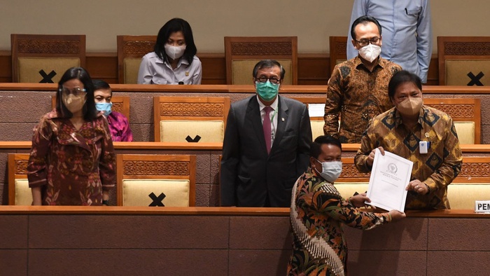 35-investor-global-surati-pemerintah-ruu-ciptaker-rusak-lingkungan