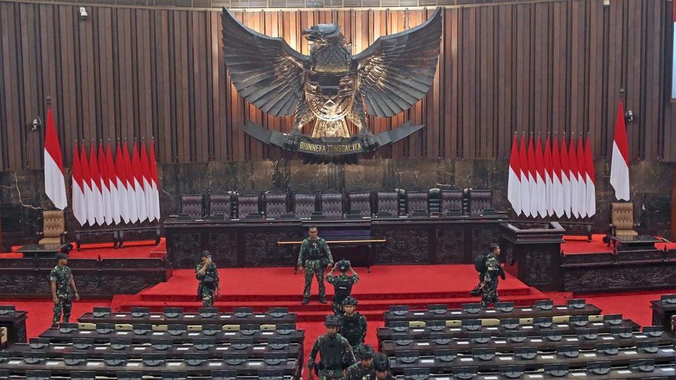 meluruskan-salah-kaprah-pelantikan-presiden--wapres-oleh-mpr