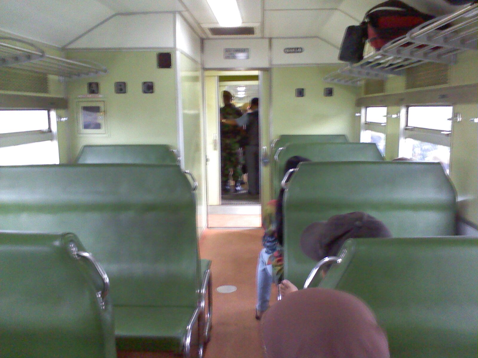 Kereta Rapih Dhoho (Blitar - Surabaya) PP