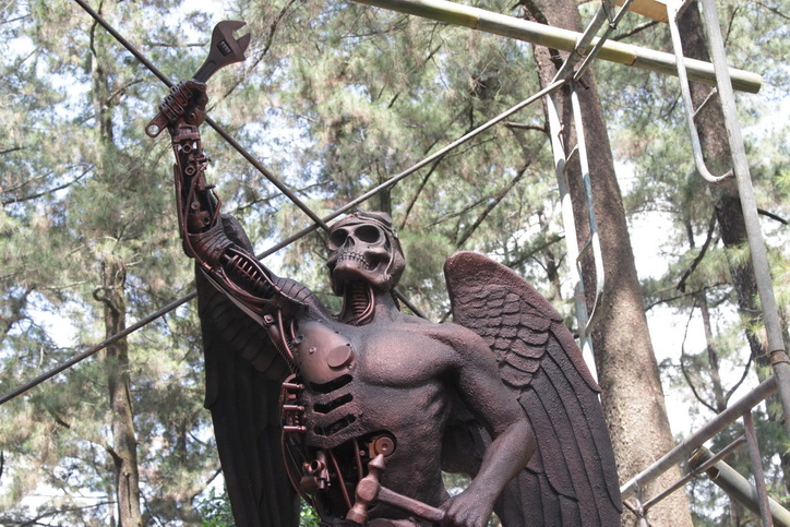 Foto-foto Kegembiraan di Peresmian Monumen Persaudaraan Linggarjati