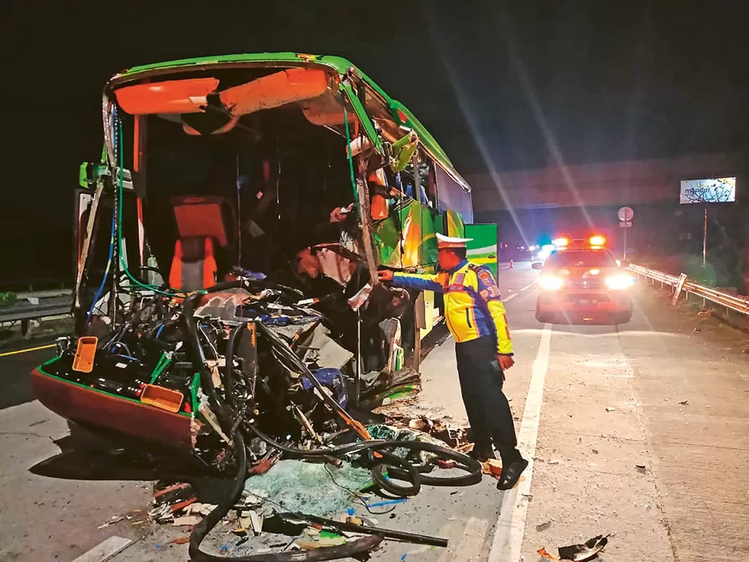 Kecelakaan Bus Rombongan Study Tour Terjadi Lagi di Dua Lokasi
