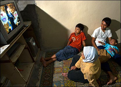 Photo journal: Indonesian family