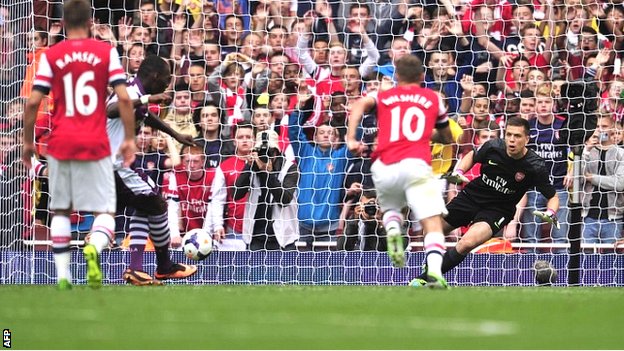 spectre-soccer-room-2013-2014