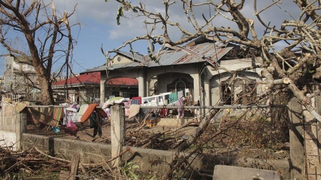 Filipina Darurat Bencana Karena Topan Haiyan Yang Dahsyat