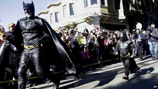 Kisah si Batkid, Bocah 5 Tahun Penderita Leukemia yang Bermimpi Menjadi Batman