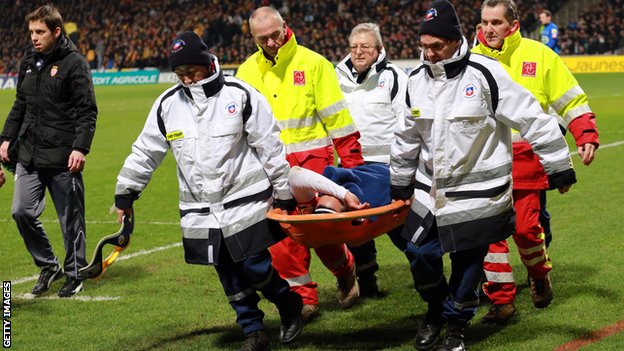 Cedera Melawan Klub Amatir, Falcao Terancam Absen ke Piala Dunia
