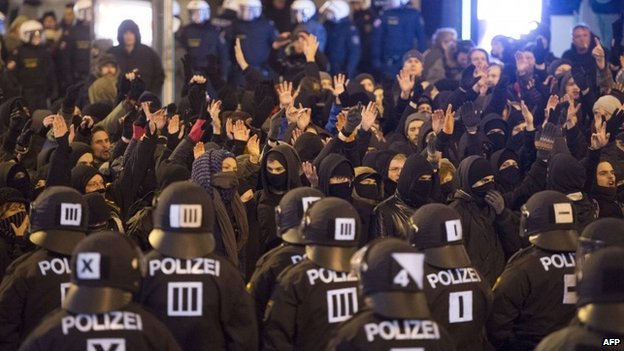 Kristallnacht is Nigh-6,Anti-Islamist Pegida group holds first march in Austria