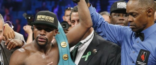 Boooo,Floyd Mayweather beats Manny Pacquiao in Las Vegas