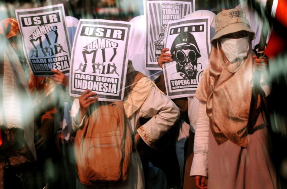 Rusia, Amerika, dan Namru-2 di Indonesia