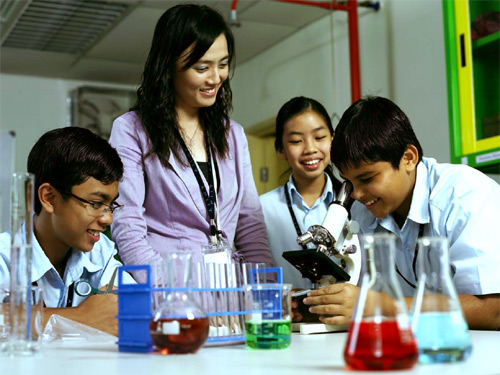 Inilah! 7 pekerjaan paling potensial dapat gaji tinggi di negara-negara Barat.