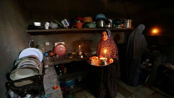 Momen Buka Puasa di Kondisi Darurat yang Bikin Miris