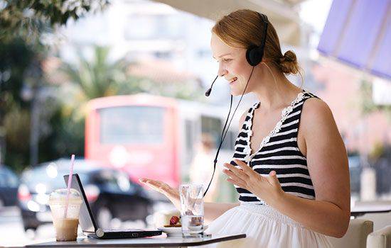 6 Pekerjaan yang Bisa Dilakukan Lewat Smartphone, Gajinya Juga Gede